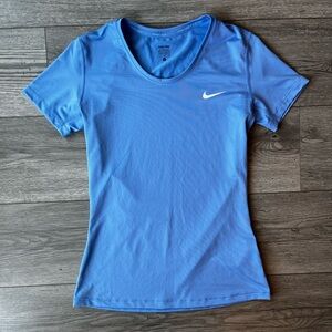Nike Pro Fitted Tee ✔️ Women’s Size Large